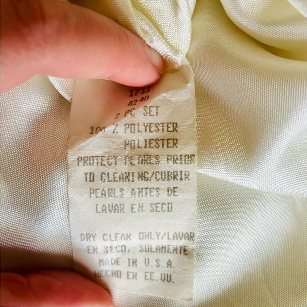 Vintage Cachet Sz 12 Warm White Blazer with Lace Detail, Lattice Back - Picture 13 of 14